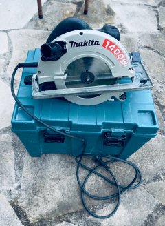 Location : scie circulaire Location : scie circulaire